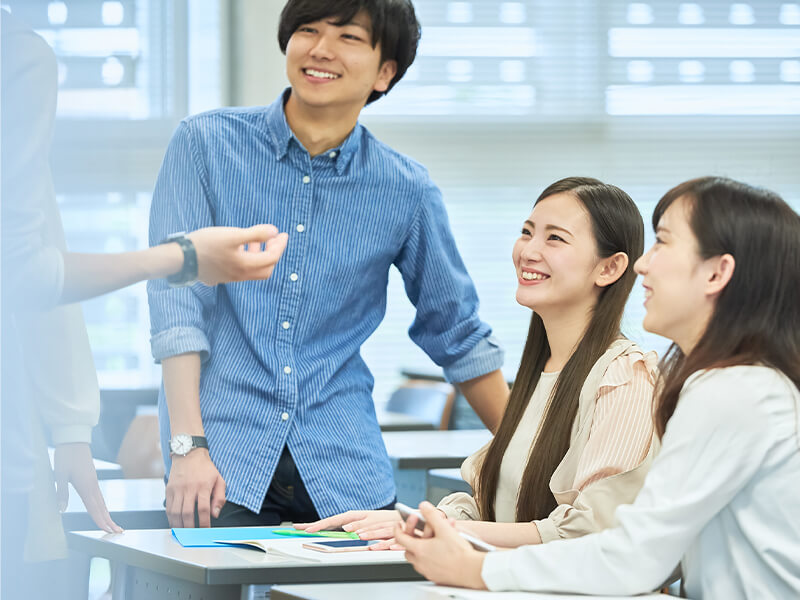 先輩たちに聞いた！「合宿免許って実際どうなの？」のイメージ画像