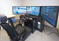 網干自動車教習所のシュミレーター