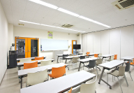 網干自動車教習所の学科教室