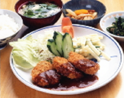 五島自動車学校の食事