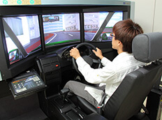はりま自動車教習所のシミュレーター