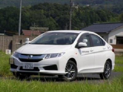 出雲高等自動車教習所の教習車2