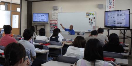 軽井沢西ドライビングスクールの授業風景