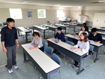 神戸西インター自動車学校の授業風景