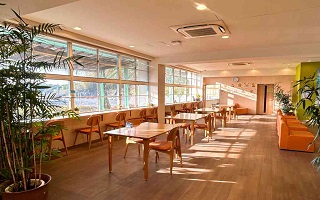マジオドライバーズスクール鹿児島校のロビー