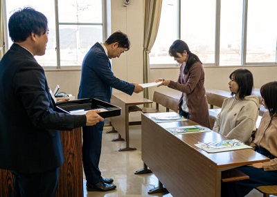 三豊自動車学校の卒業式