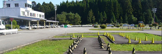 能登中央自動車学校の場内