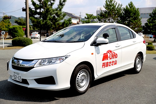 篠山自動車教習所の教習車