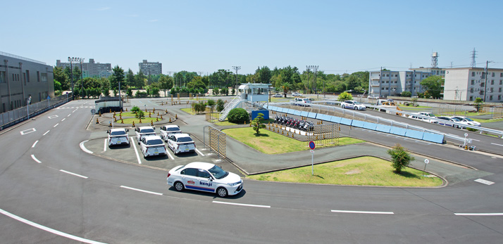 静岡県自動車学校浜松校の場内