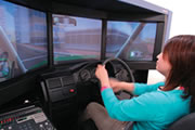 高梁自動車学校のシュミレーター