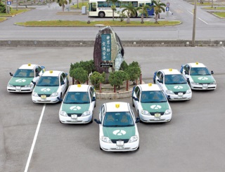 八重山自動車学校の教習車